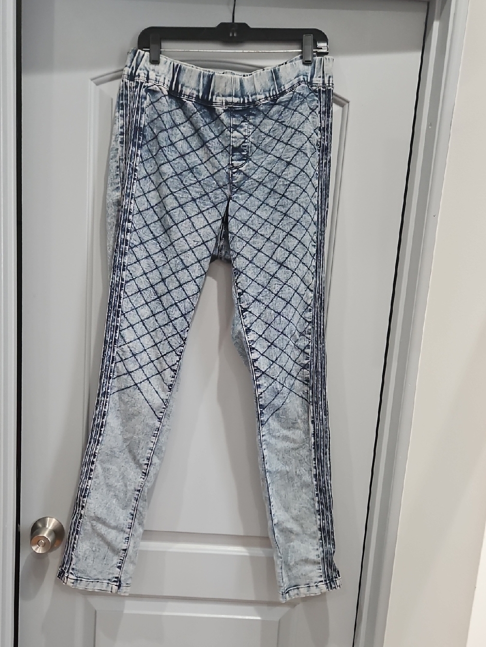 Ashley Stewart Light Blue Acid Wash Quilted Skinny Jeans